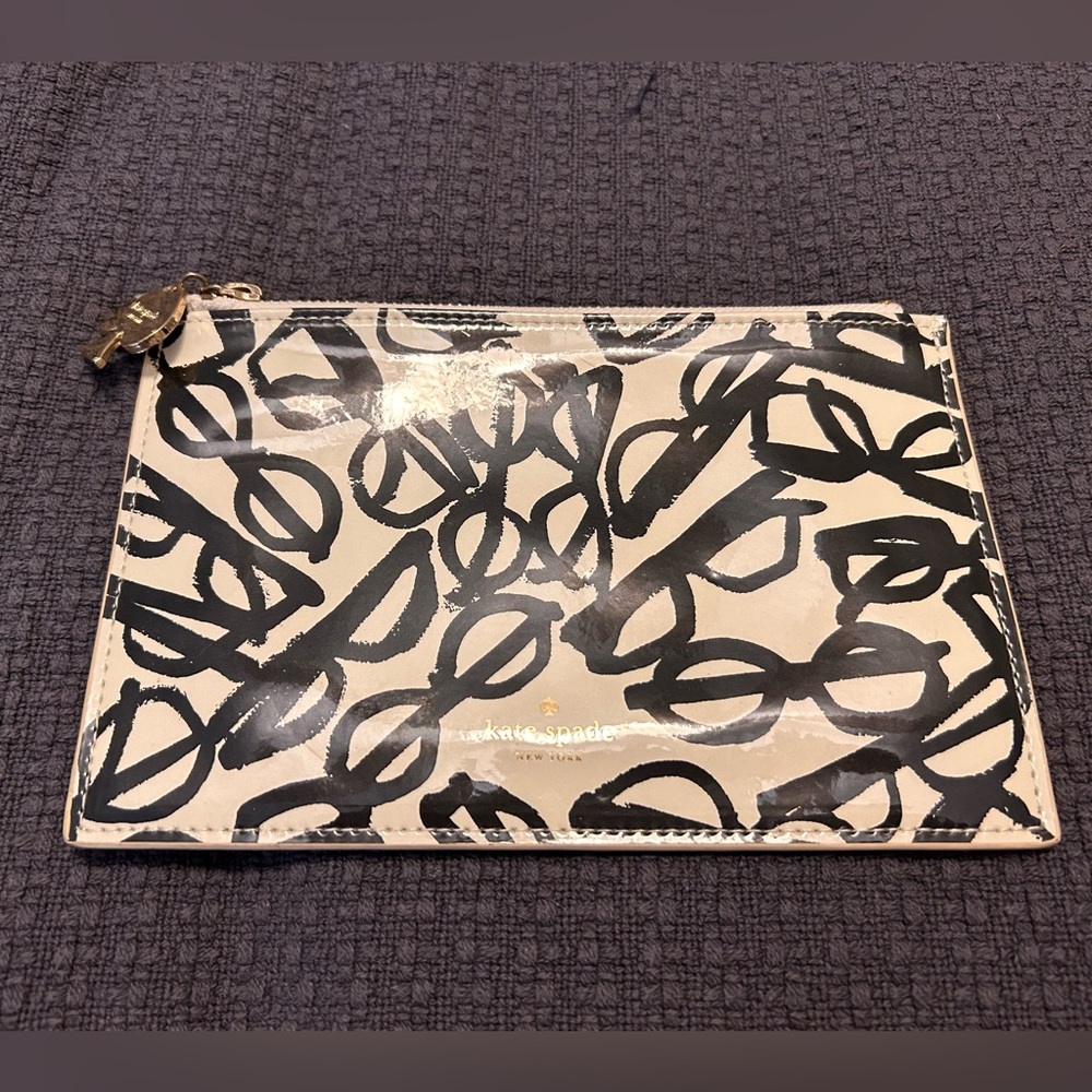 Kate spade pouch